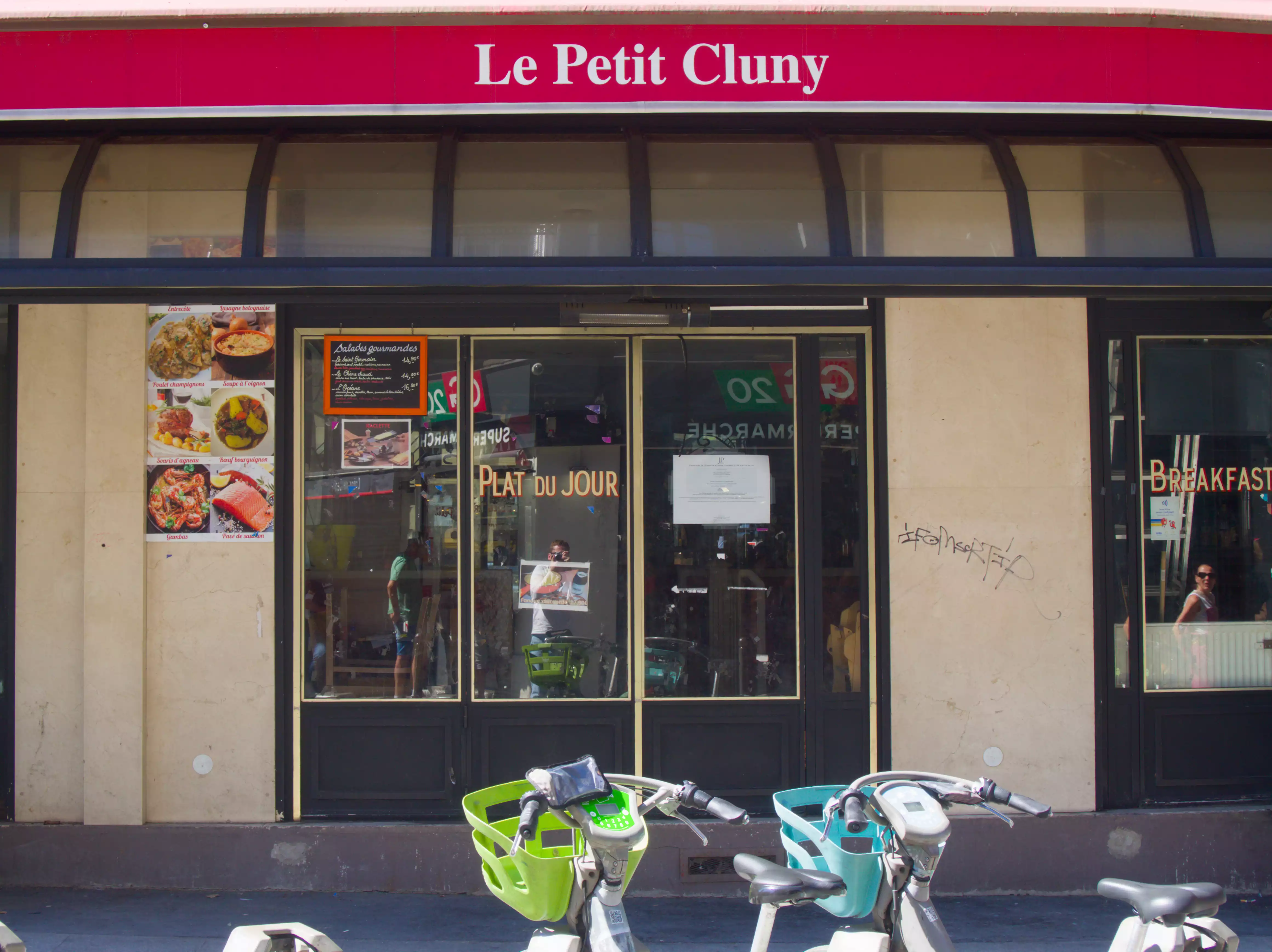 Paris 4